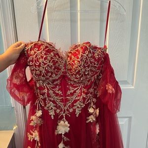 Size 4x runs small!  Red prom dress Cinderella Divine dress